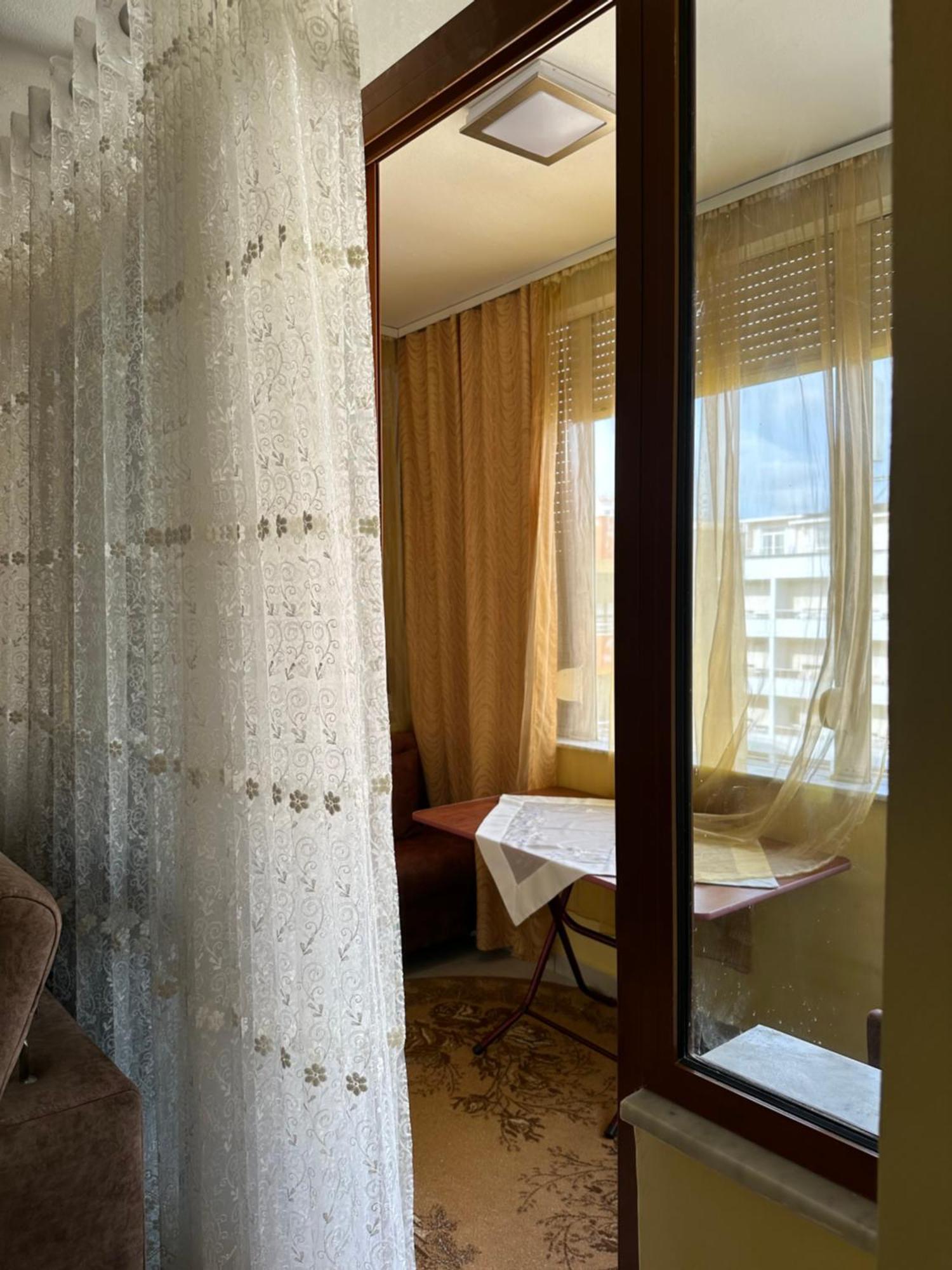 Vrapi Apartment *